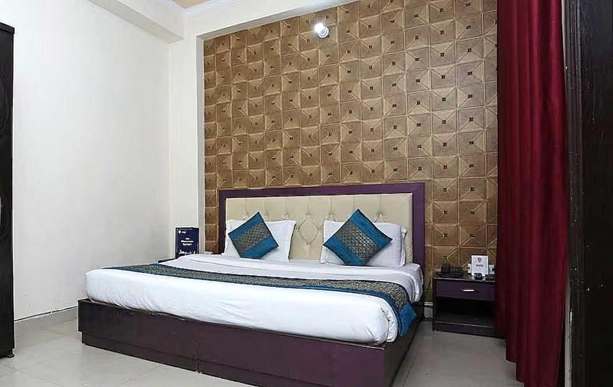 Hotel O Rl Residency Ghaziabad Exteriör bild